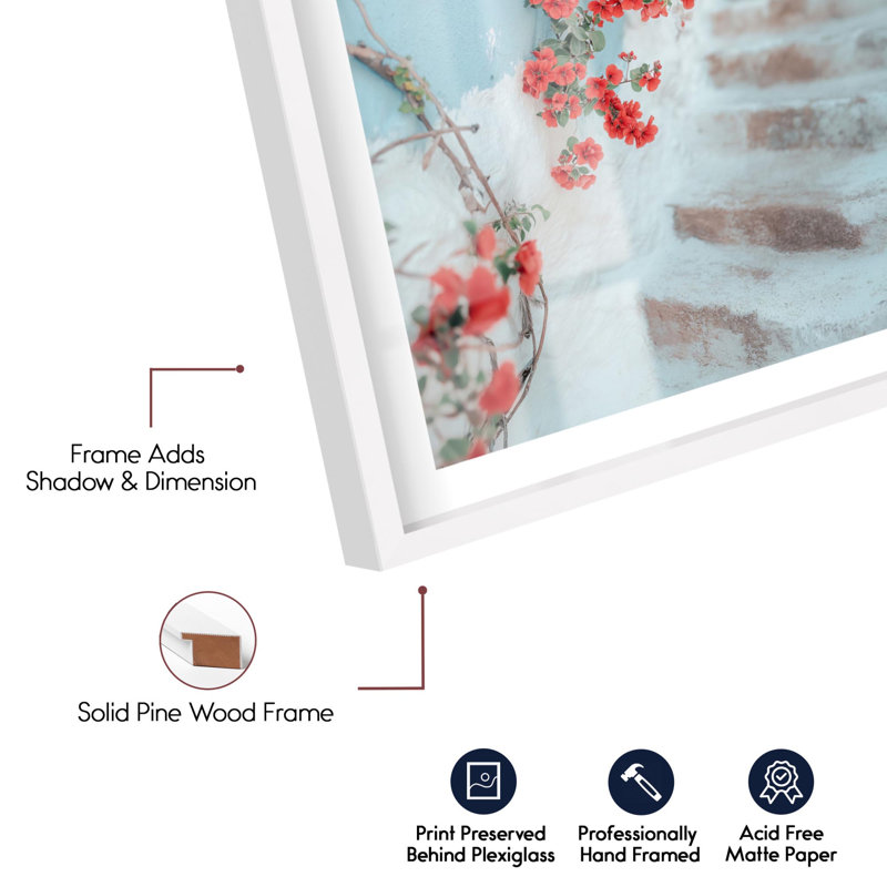 «Cyan Leaf Rise Shadowbox Print» par Notoriart, H 31 po x l 21 po, Blanc