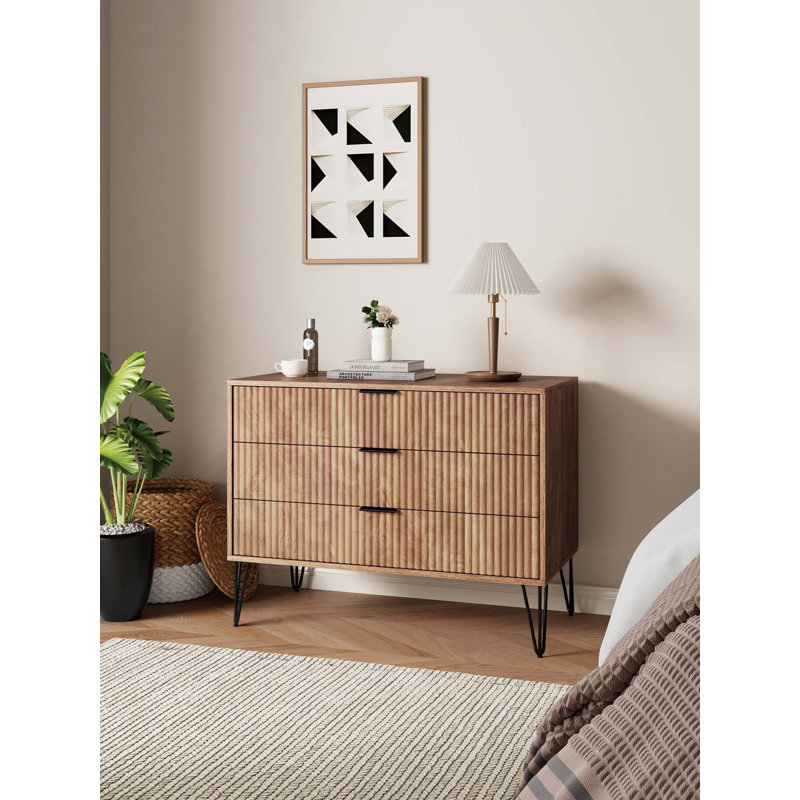 Commode cannelée moderne de 35 po à 3 tiroirs Dumbo, Brun