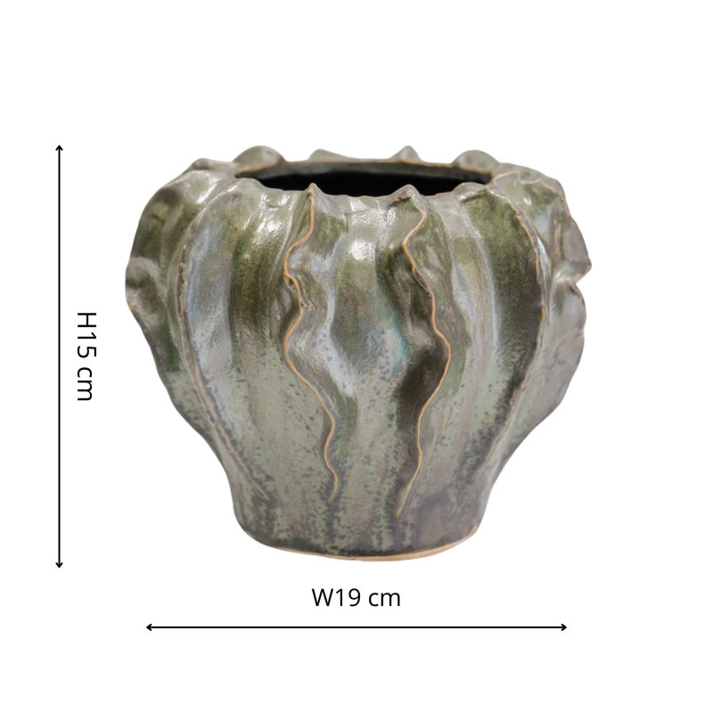Scarlet Coral Reef Green Planter H18cm D23cm, Green, 15cm H x 19cm W x 7.48cm D