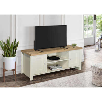 Highgate TV Stand for TVs up to 58"