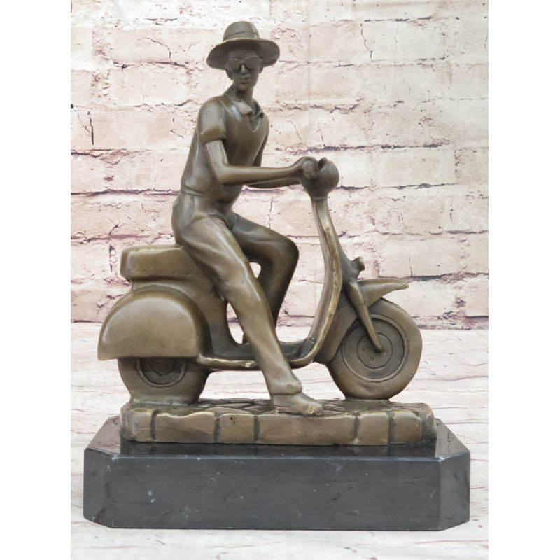 Figurines et sculptures Zekeria