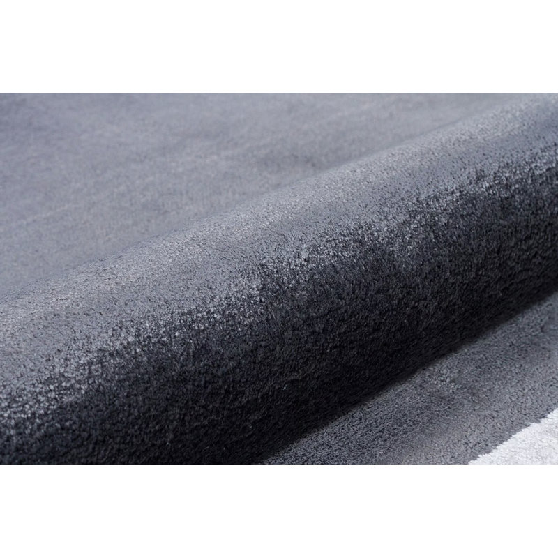 Tapis lavable en viscose tissé à la machine à motif géométrique de couleur anthracite Mavera, Rectangle 4 pi 3 po x 6 pi 3 po