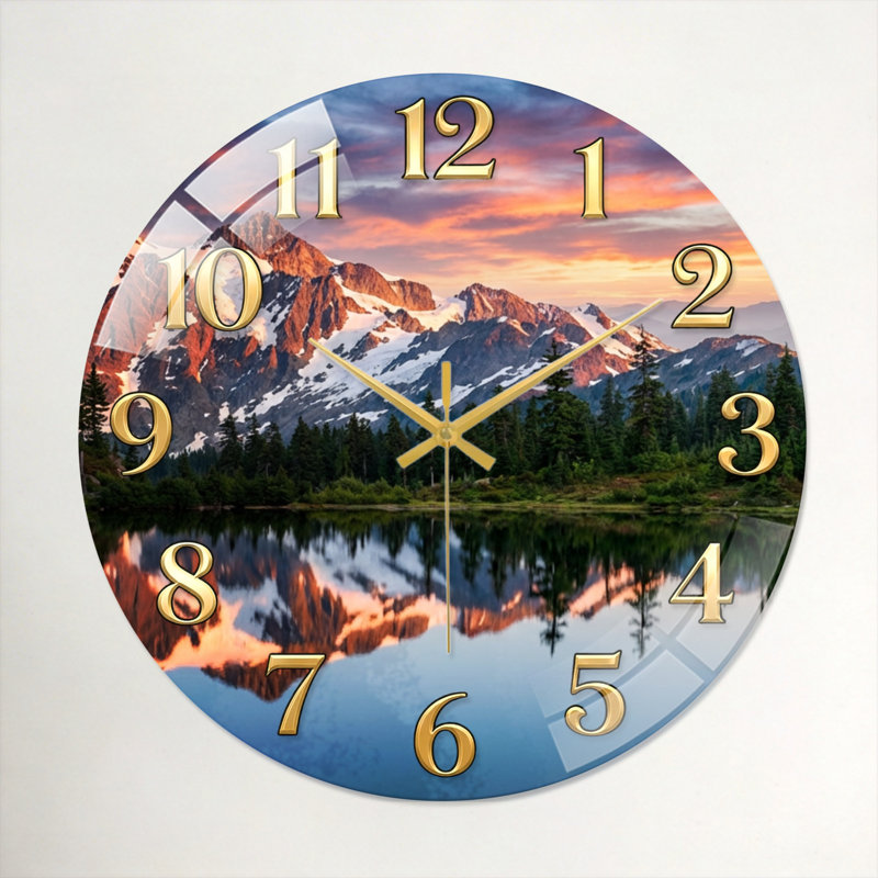 «Mountain Lake», horloge murale en verre, 40 x 40 cm (15,7 x 15,7 pouces)
