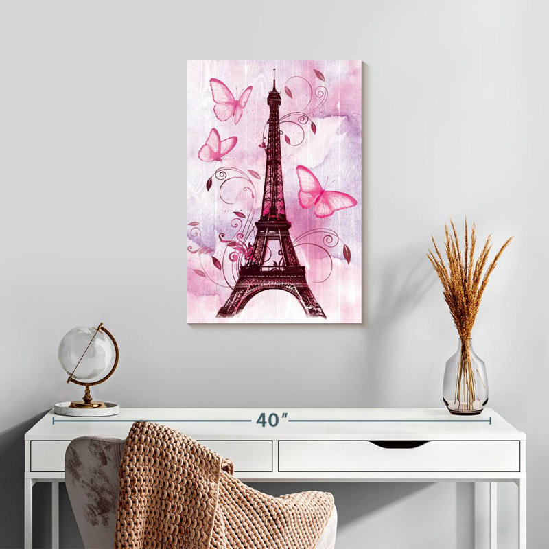 Lilie à Paris, H 24 po x l 16 po