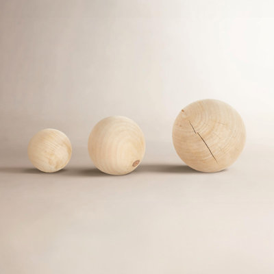 Cole And Grey Wood Handmade Decorative Ball Orbs & Vase Filler With Varying Sizes