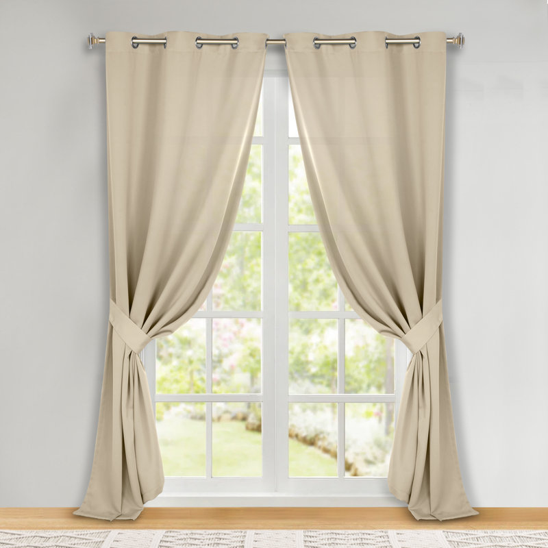 Paire de rideaux obscurcissant avec œillets Millendon, Ivoire ivoire, L 42 po x L 108 po