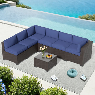 Ensemble de mobilier de patio modulaire d'extérieur 7 pièces, canapé en rotin toutes saisons avec coussins lavables épais et table en verre trempé, pour le jardin, le bord de la piscine, la cour arrière (7, bleu marine)