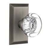 Studio Plate with Round Clear Crystal Door Knob