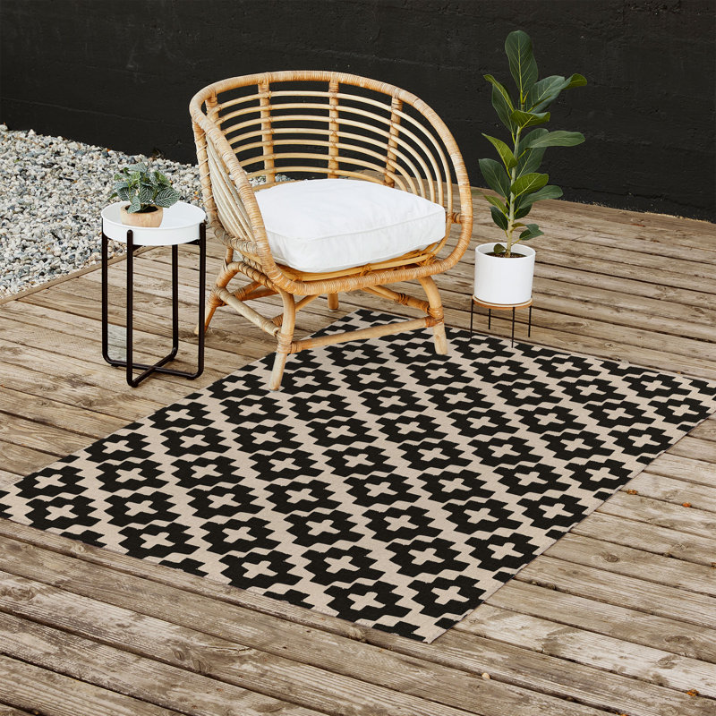 Chevron Indoor Rug, Rectangle 4' x 6'