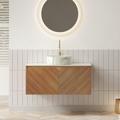 Meuble-lavabo et lavabo de salle de bain 36 po RUBEN, armoire de rangement flottante en contreplaqué, portes doubles en sergé avec garniture en métal, vasque ronde en céramique blanche à motif de pierre et plateau en pierre frittée, couleur grain de bois de chêne brun