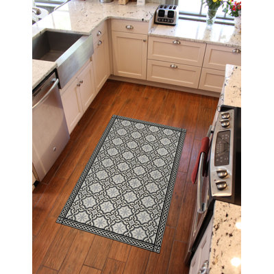 Un-Rug Chelsey Low Profile Kitchen Mat by Matterly
