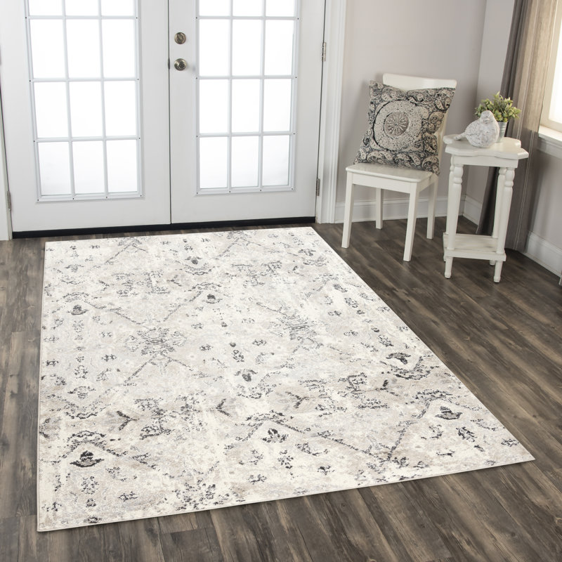 Geometric Indoor Rug, Rectangle	8' x 9'6"