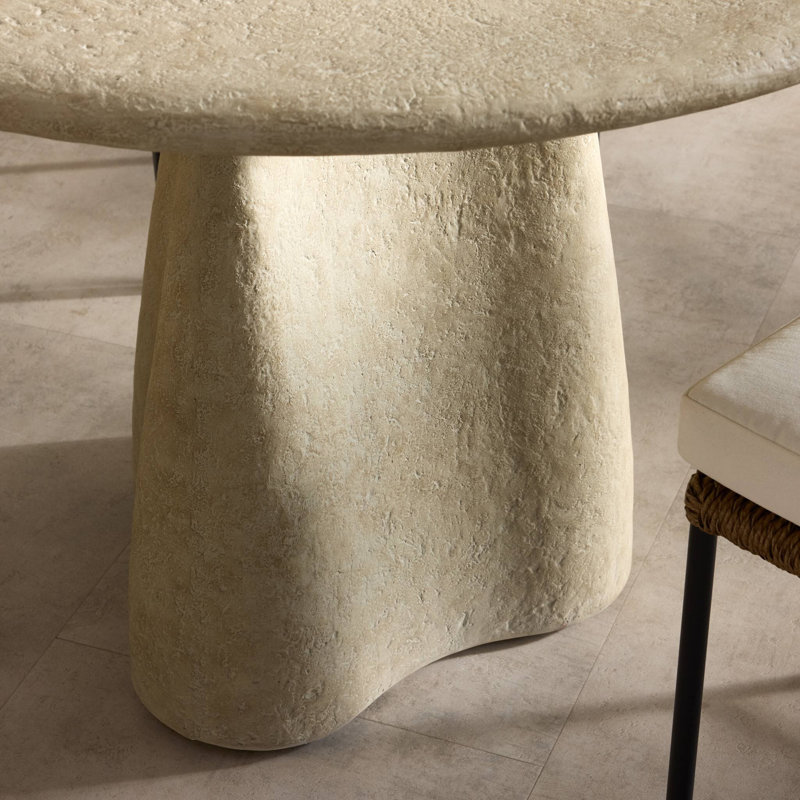 Outdoor Round Dining Table