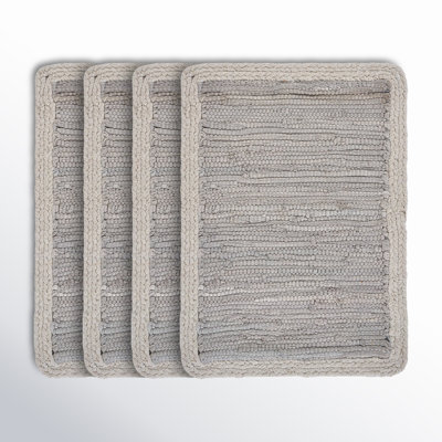 Nancy Bordered 19" Placemat