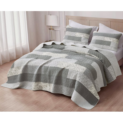 Caleb Floral Plaid Patchwork Cotton Quilt Set