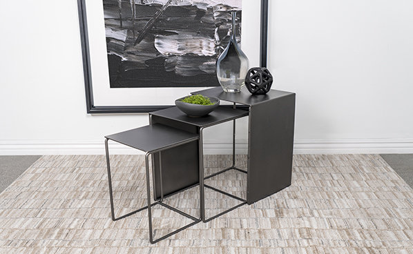 Liloa Iron Top Nesting Tables End Table