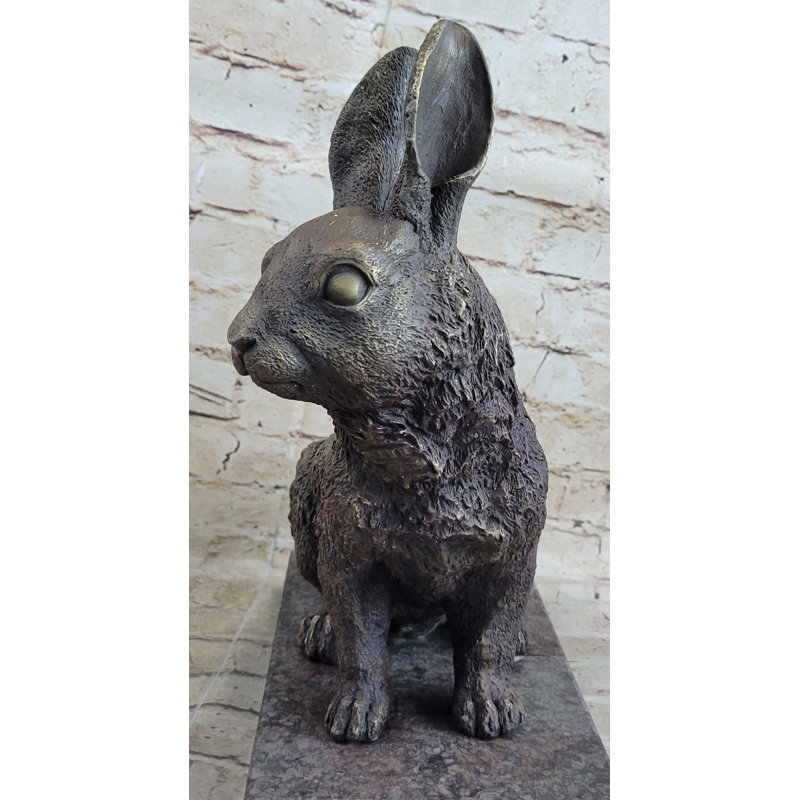 Figurines et sculptures