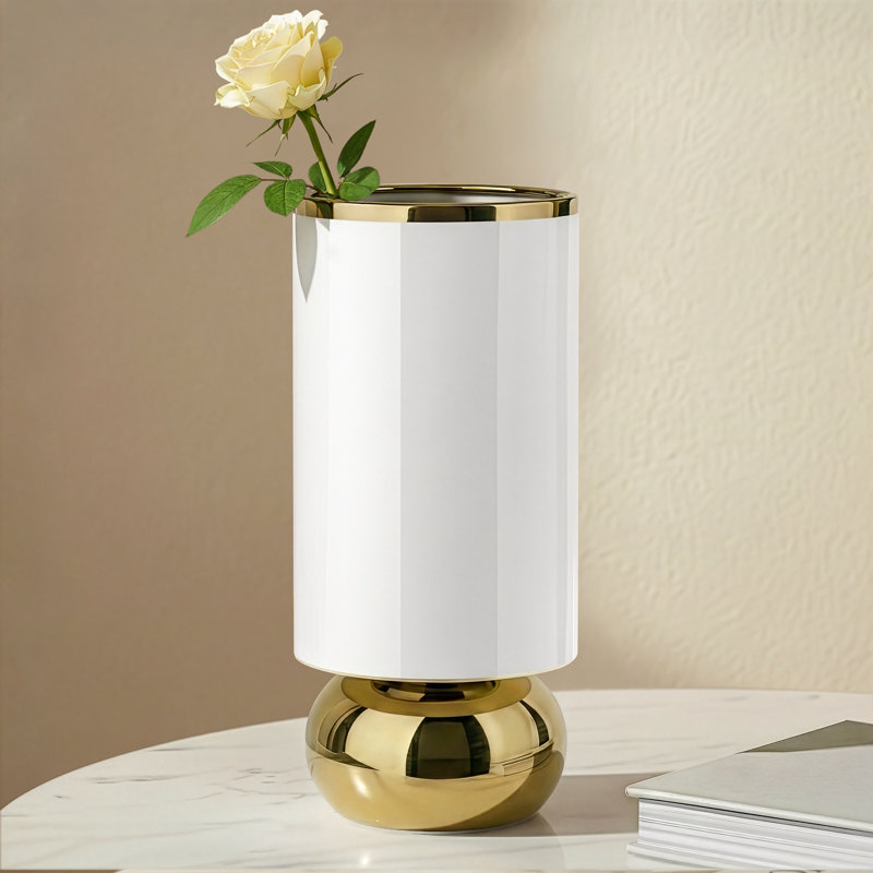 Vase en céramique blanche 10 "avec base ronde en or poli