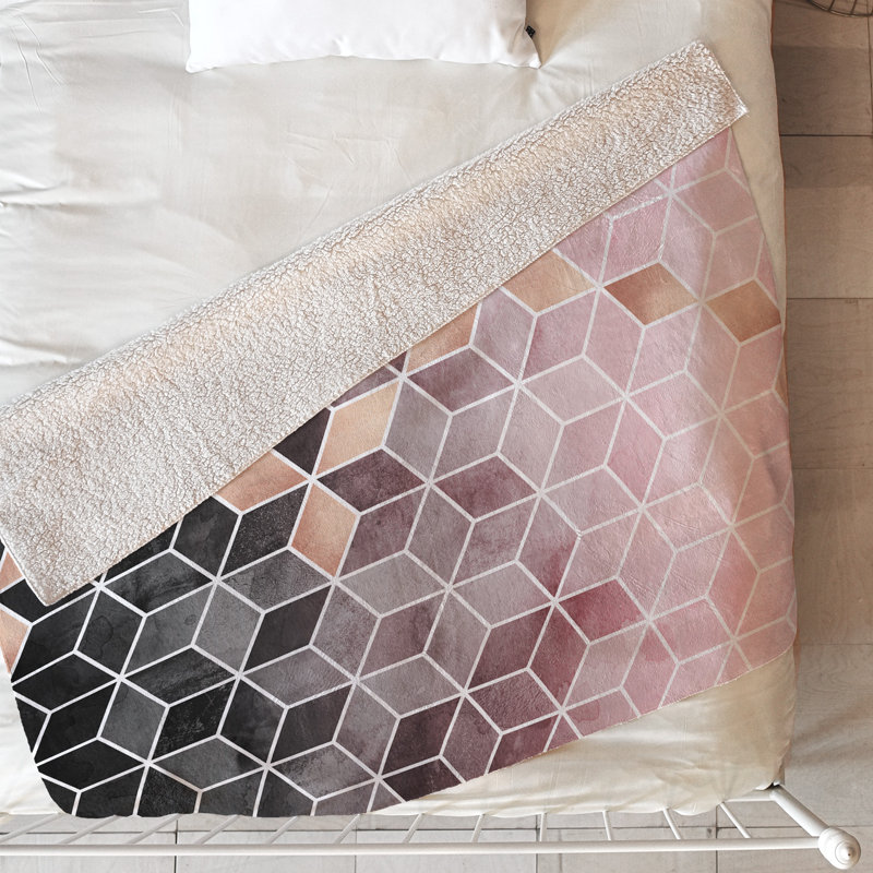 Couverture à cubes Elisabeth Fredriksson, L 80 po x l 60 po, Rose / Gris