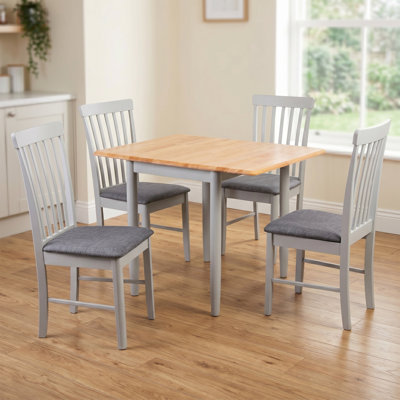 Deerfiled Solid Oak Dining Table