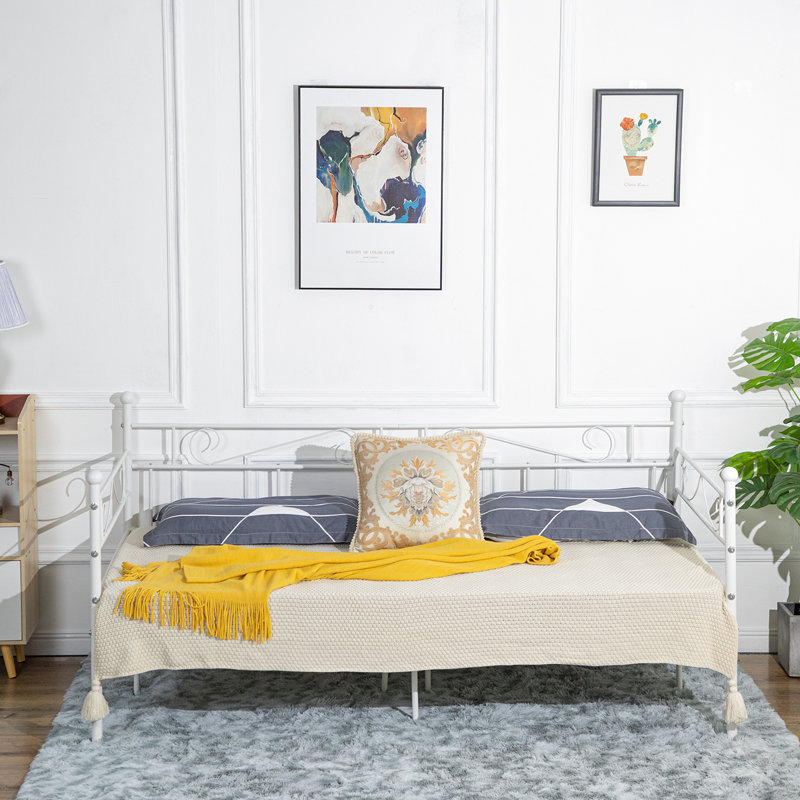 Kennett Metal Daybed