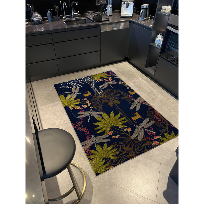 Tapis décoratif moderne à motif floral et cerf multicolore bleu marine, Rectangle 3 pi 3 po x 6 pi 7 po
