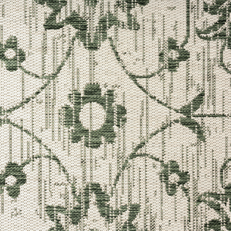 Nicole Miller Floral Light Green/Ivory Indoor/Outdoor Area Rug, Rectangle 7'9" x 10'2"
