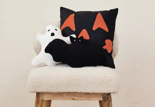 spooky pillows & throws