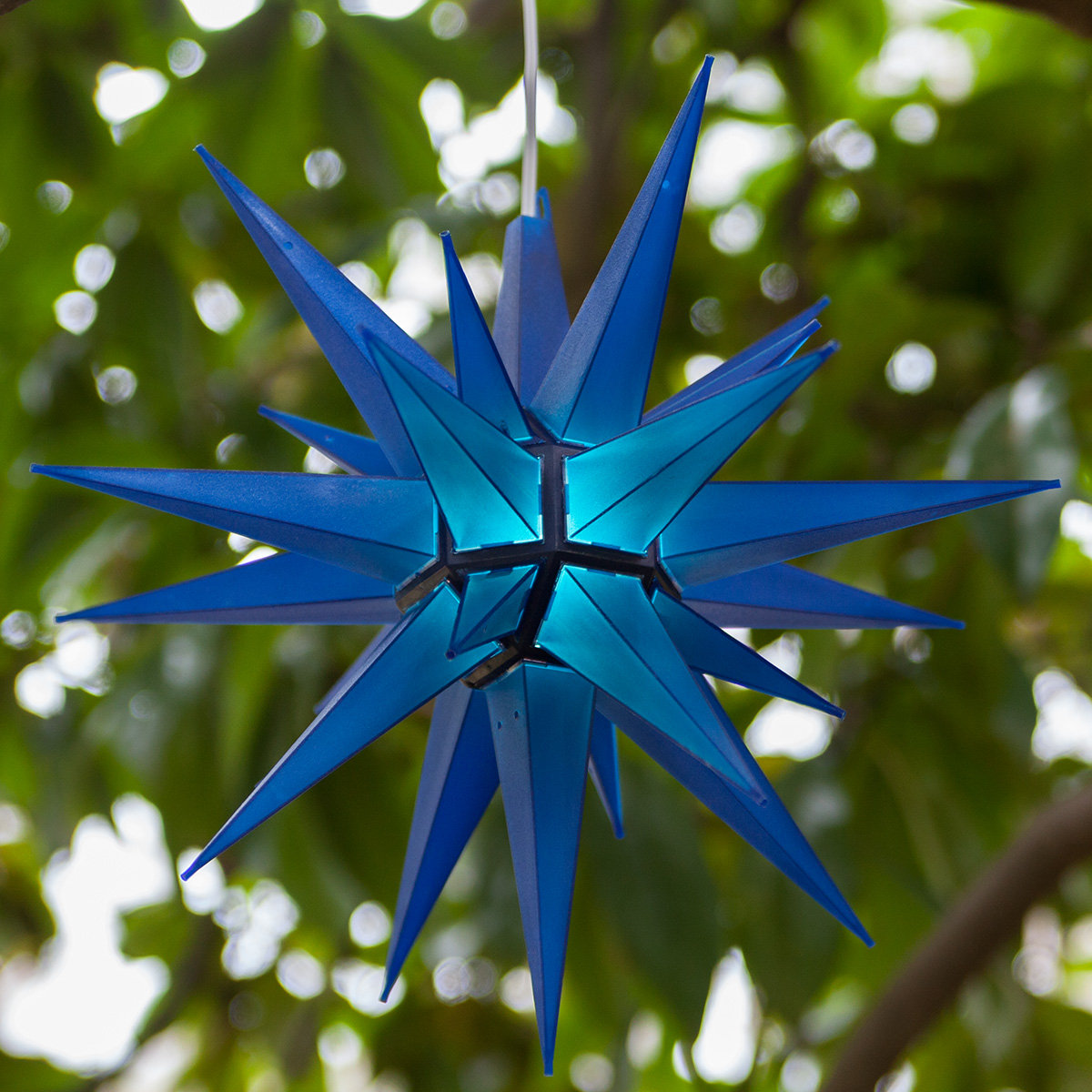Moravian Star Lighted Outdoor Display, Blue