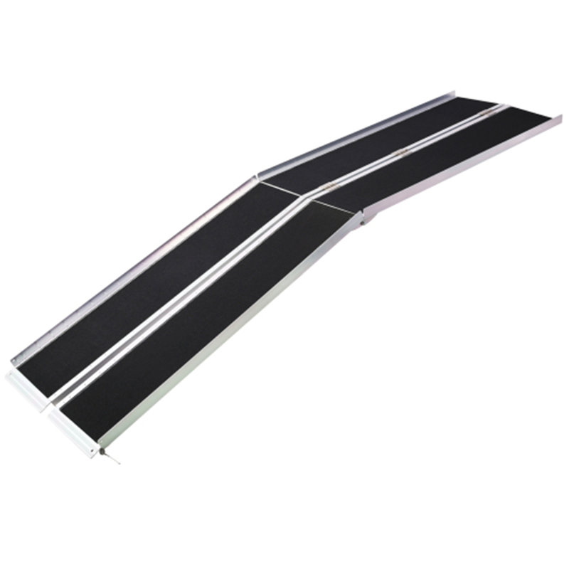 Rampe pour fauteuil roulant de 10 pi, rampe en aluminium à trois roulettes, portative et pliable, capacité de 600 livres, surface antidérapante, deux pièces séparées