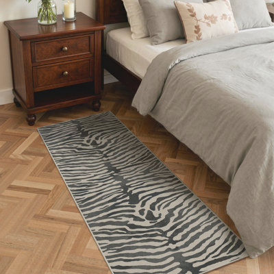 Safari Animal Print Zebra Machine Printed Washable Beige / Gray Indoor Area Rug with Non-Slip Backing