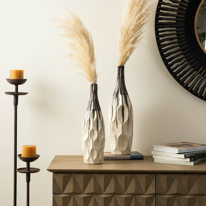 Modern Two-Tone Colour  With Geometric Faceted Ceramic Table Vases