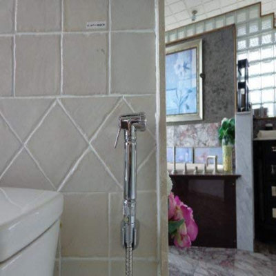 Bidet à main, Shattaf, Douchette, Rince-couches