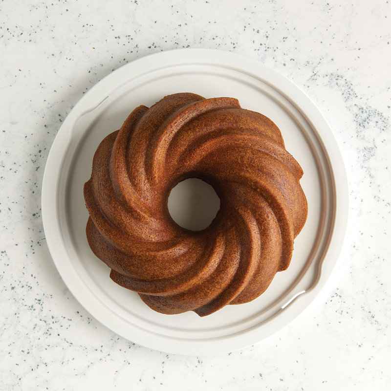 Formed Swirl Bundt
