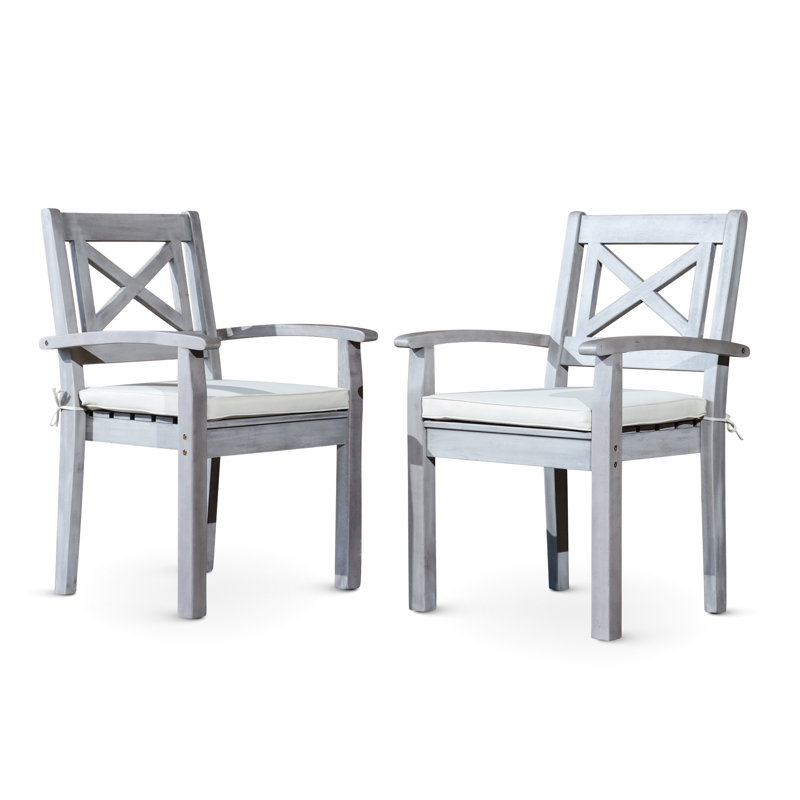 2 chaises de salle à manger d'extérieur en bois massif de couleur gris argenté pour un repas élégant en 2 avec un confort d'assise large