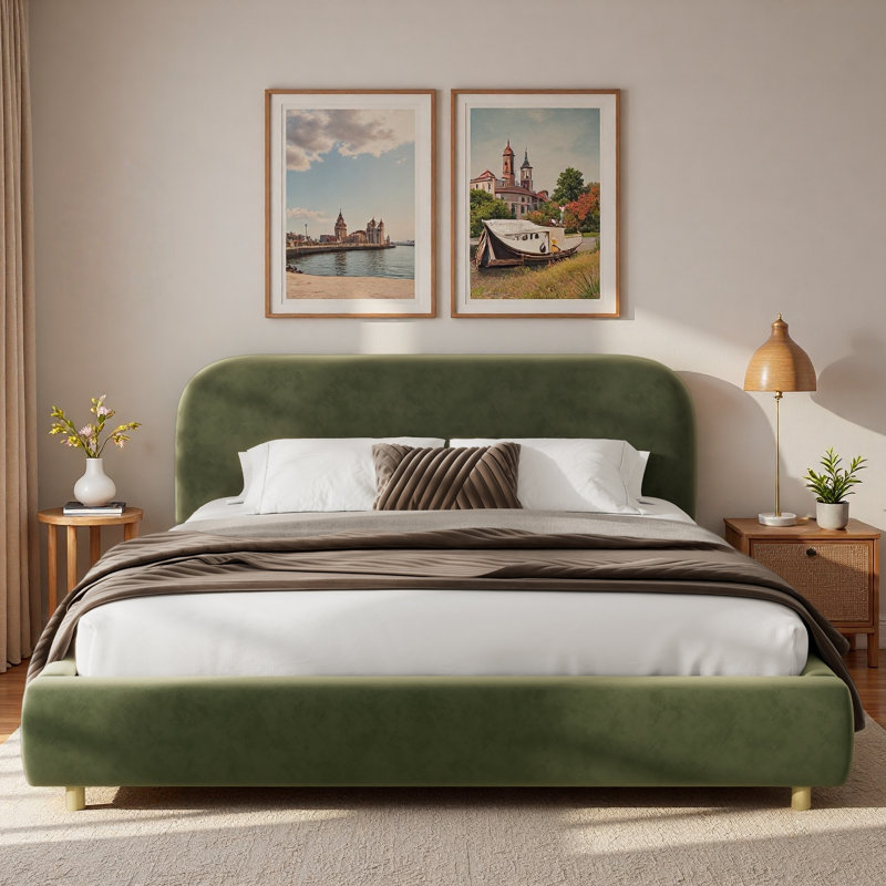 Lit plateforme en velours avec tête de lit courbée et pieds en bois, Roi