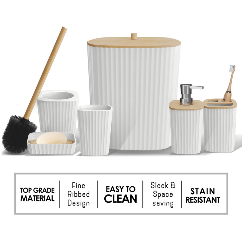 Ensemble complet d'accessoires de salle de bain 13 pièces avec accents en bambou, poubelle, brosse de toilette, 2 tapis de bain et 5 paniers de douche inclus