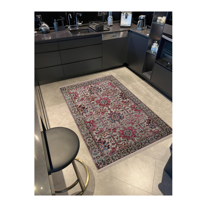 Tapis décoratif lavable à la machine à motif traditionnel multicolore rose et beige