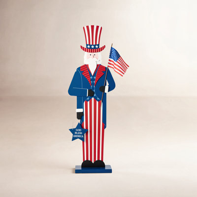 Wood Independence Day Figurine