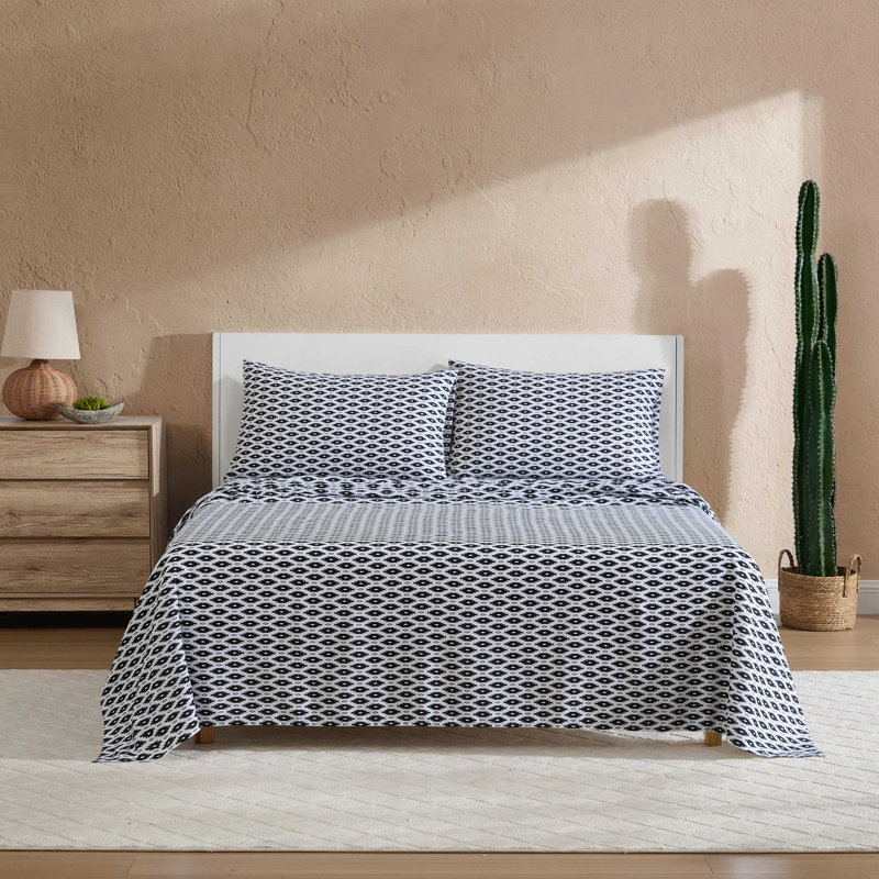 Wrangler Printed Cozy Novelty Sheet Sets, Queen Sheet Set with 2 Pillowcases, Black Geometric