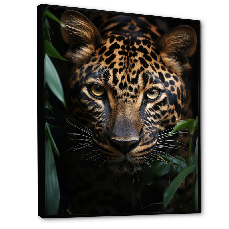 «Leopard Silent Stalk I», art sur toile léopard, H 32 po x l 24 po x P 1 po, Cadre flottant noir