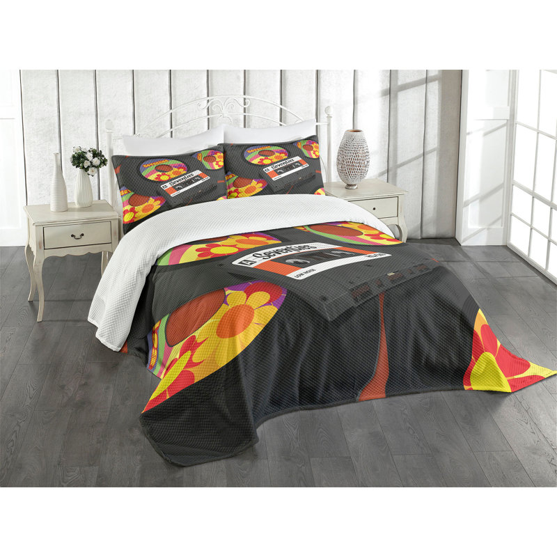 Retro Seventies Cassette King Bedspread Set in Multicolor