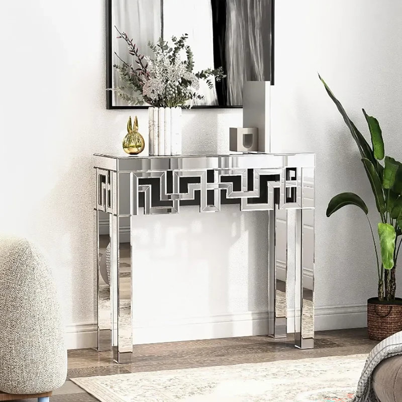 Console argentée avec finition miroir