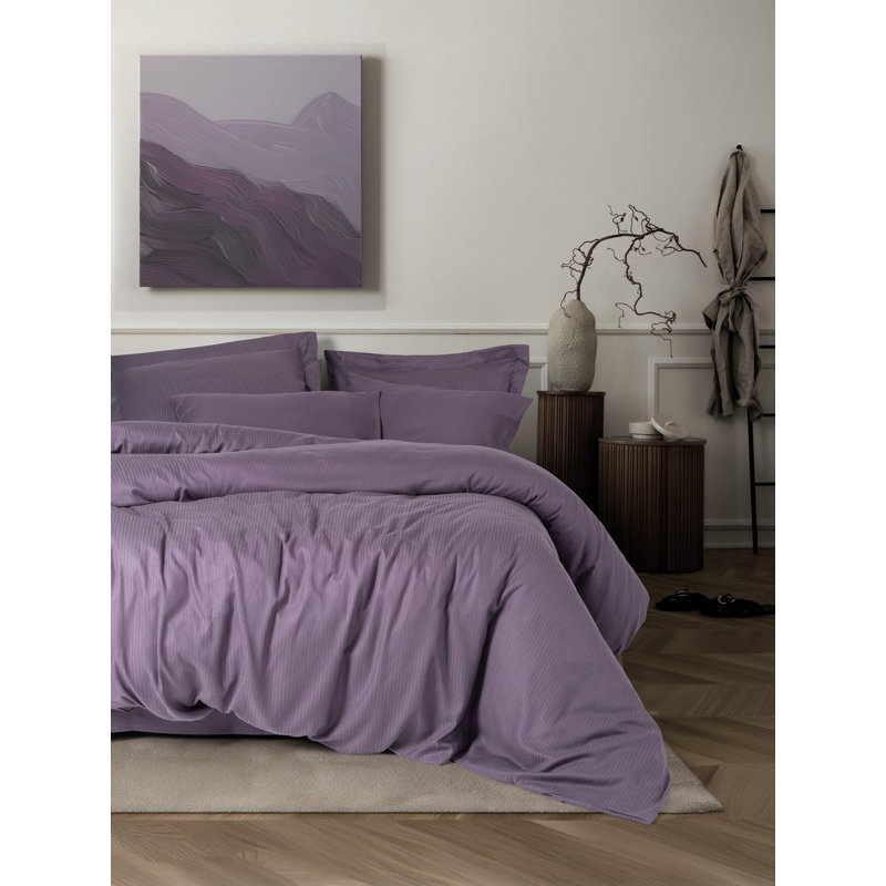Luxurious Double Quilt Cover Set, Plum, Includes Duvet Cover (78.7 x 86.6), Flat Sheet (94.5 x 102.4), 2 Oxford Pillowcases (19.7 x 27.6) | 60% Lyocell & 40% Cotton, Reactive Printing, Machine Washable, Elegant Design