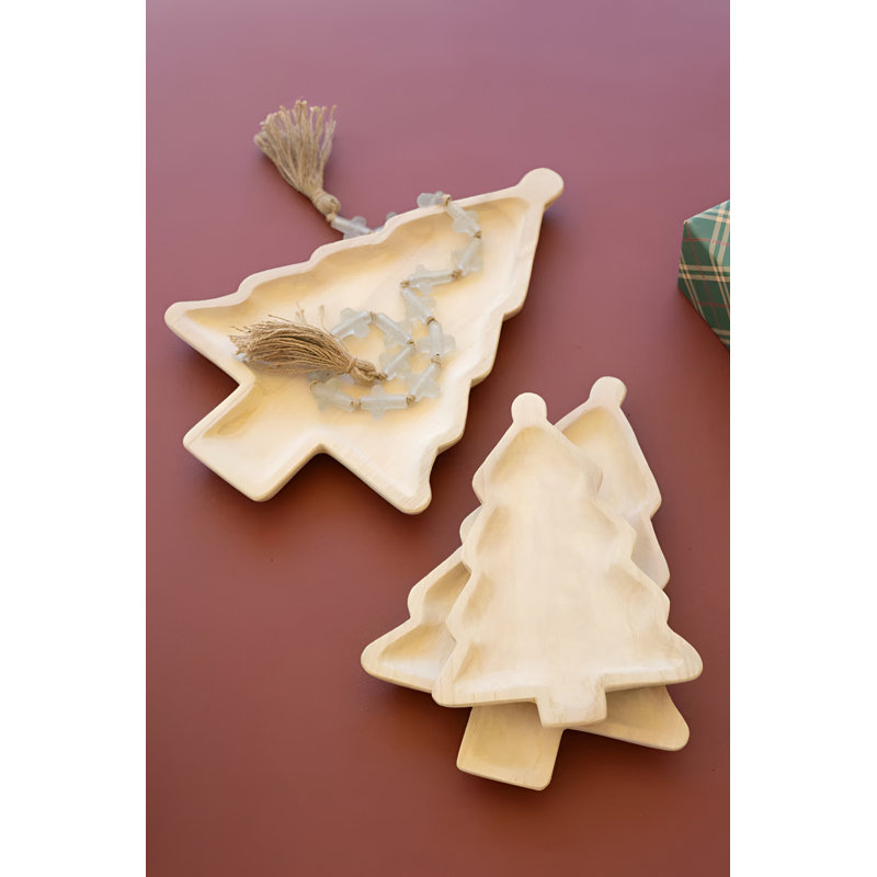 SET OF THREE CARVED WOOD  CHRISTMAS TREE PLATTERS