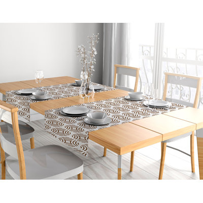 Chemin de table Horta