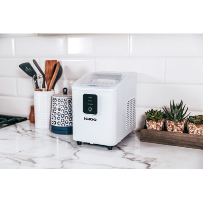 Igloo 26lb Self Cleaning Ice Maker Aqua