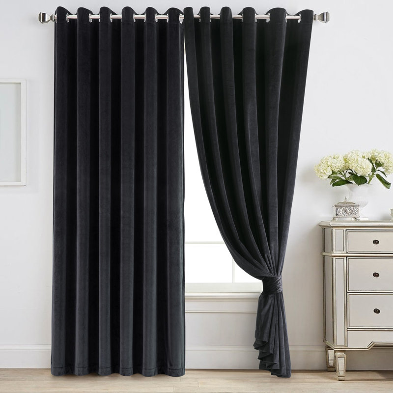Reede Luxury Crushed Velvet Eyelet Curtains - Fully Lined, Heavy Plush Drapes, 117cm Width x 137cm Drop, Black