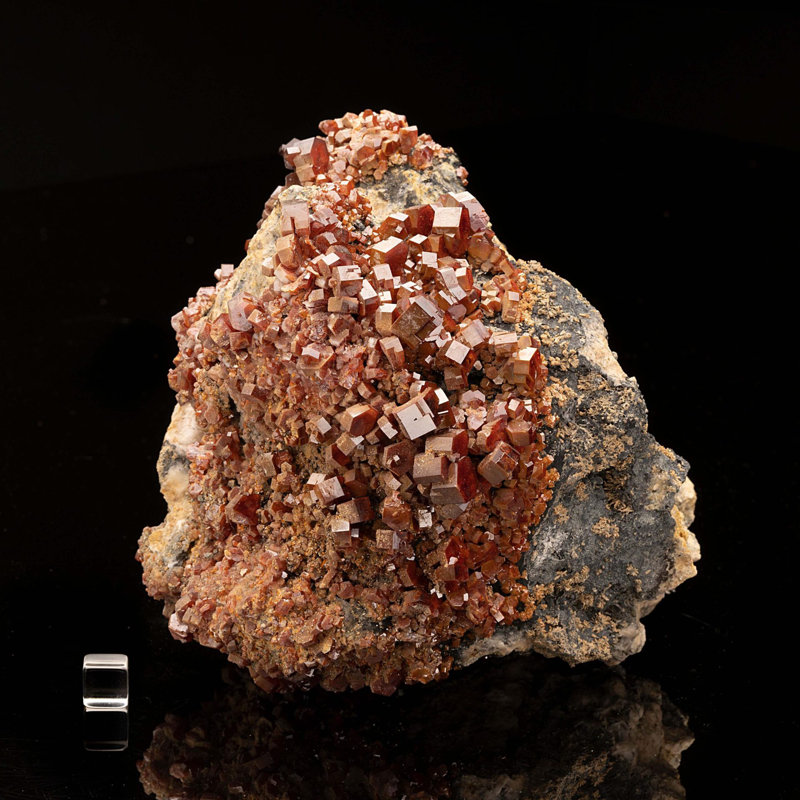 Vanadinite on Matrix // Ver. 3