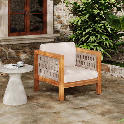 Fauteuil club d'extérieur en bois d'acacia avec accoudoirs et coussins en corde, durable et élégant pour le patio et le jardin